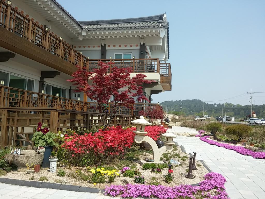 Starlight Journey Pension Gyeongju Eksteriør billede